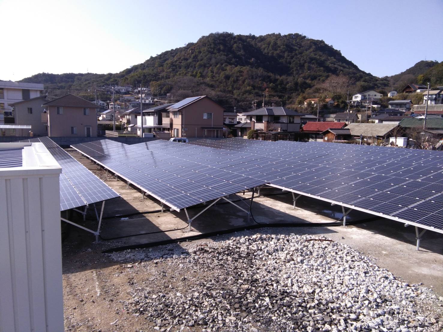 N様　陸上設置　Qセルズ　204.75kw