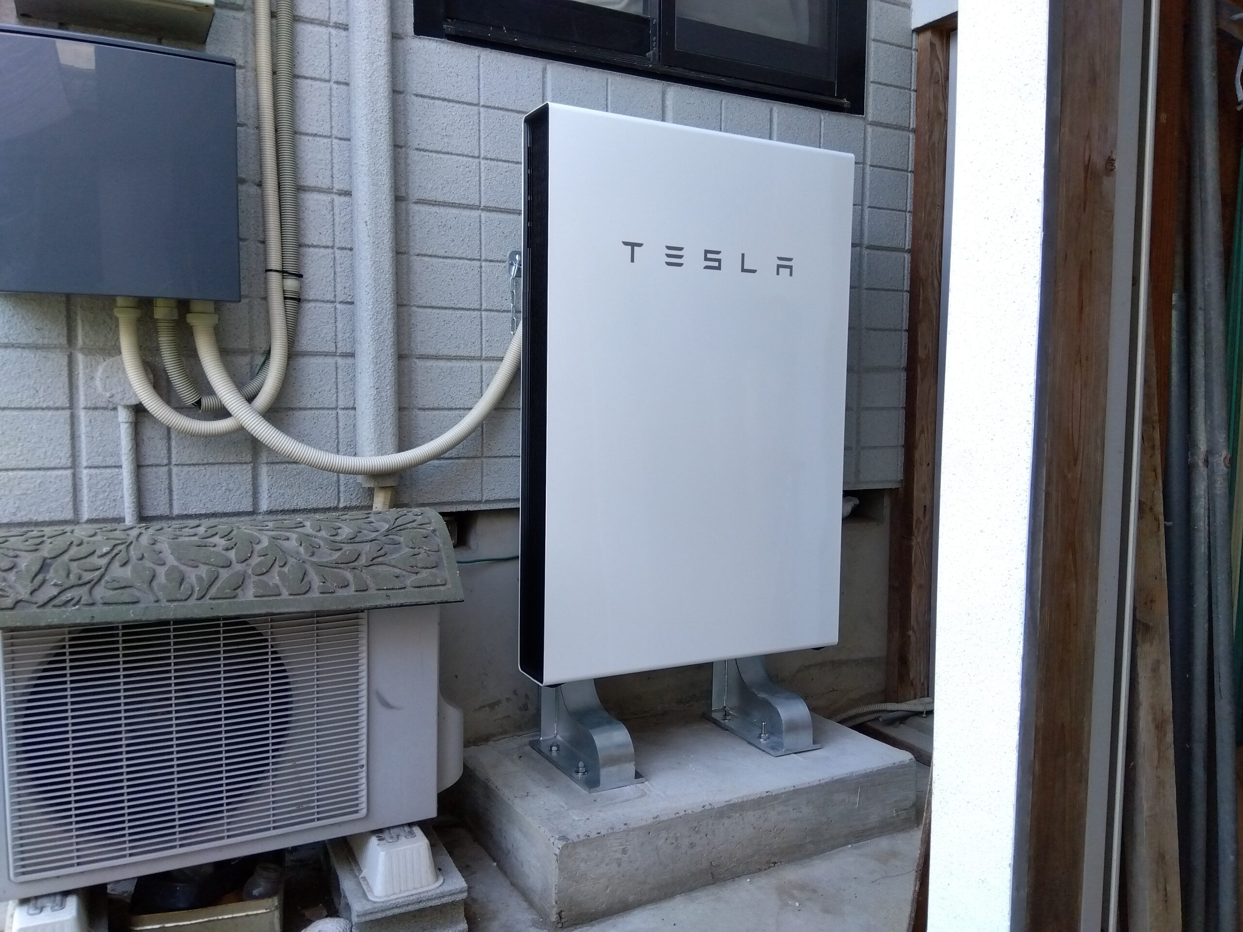 S様　テスラ蓄電池Powerwall　13.5 kWh