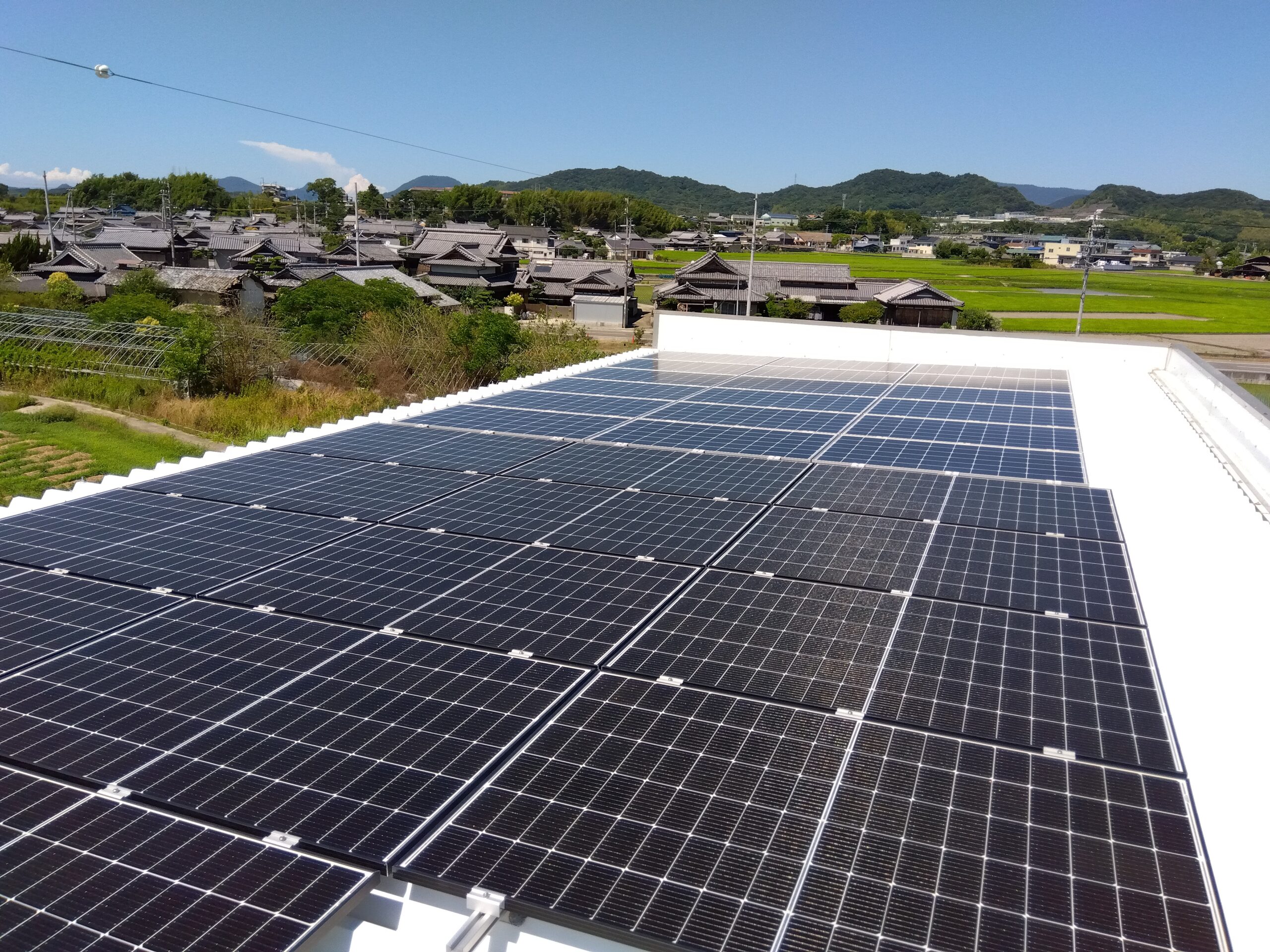 N様　屋根設置　リープトン5.74kw・ジンコ 5.58kw