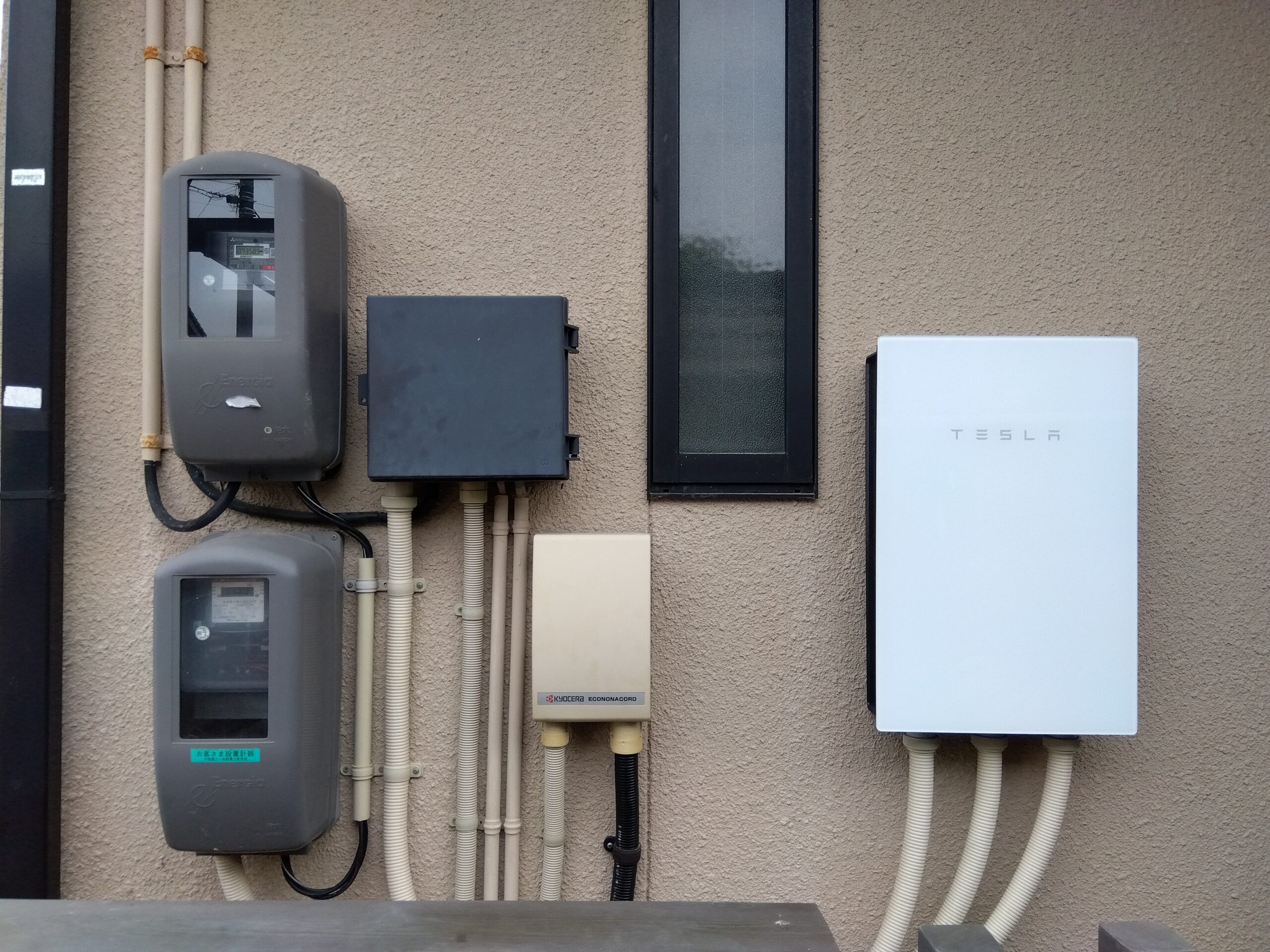 M様　テスラ蓄電池Powerwall　13.5 kWh