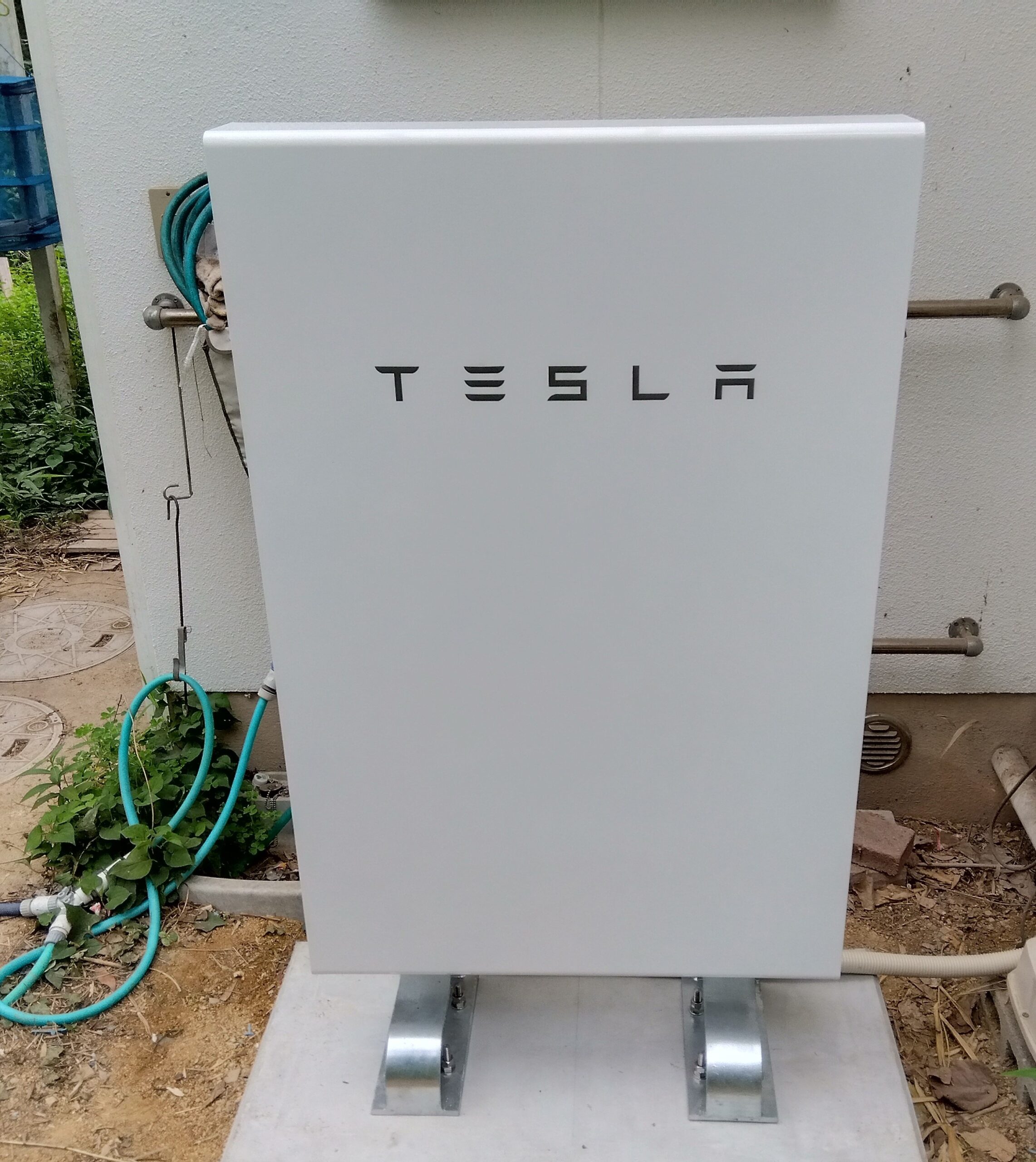 Y様　屋根設置　Qセルズ4.97kw＋テスラ蓄電池Powerwall　13.5 kWh