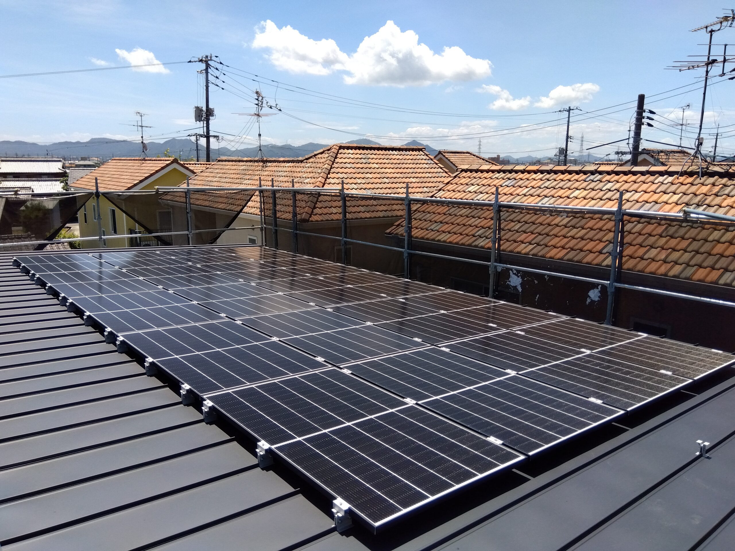 M様　新築工事＋屋根設置　Qセルズ7.1kw