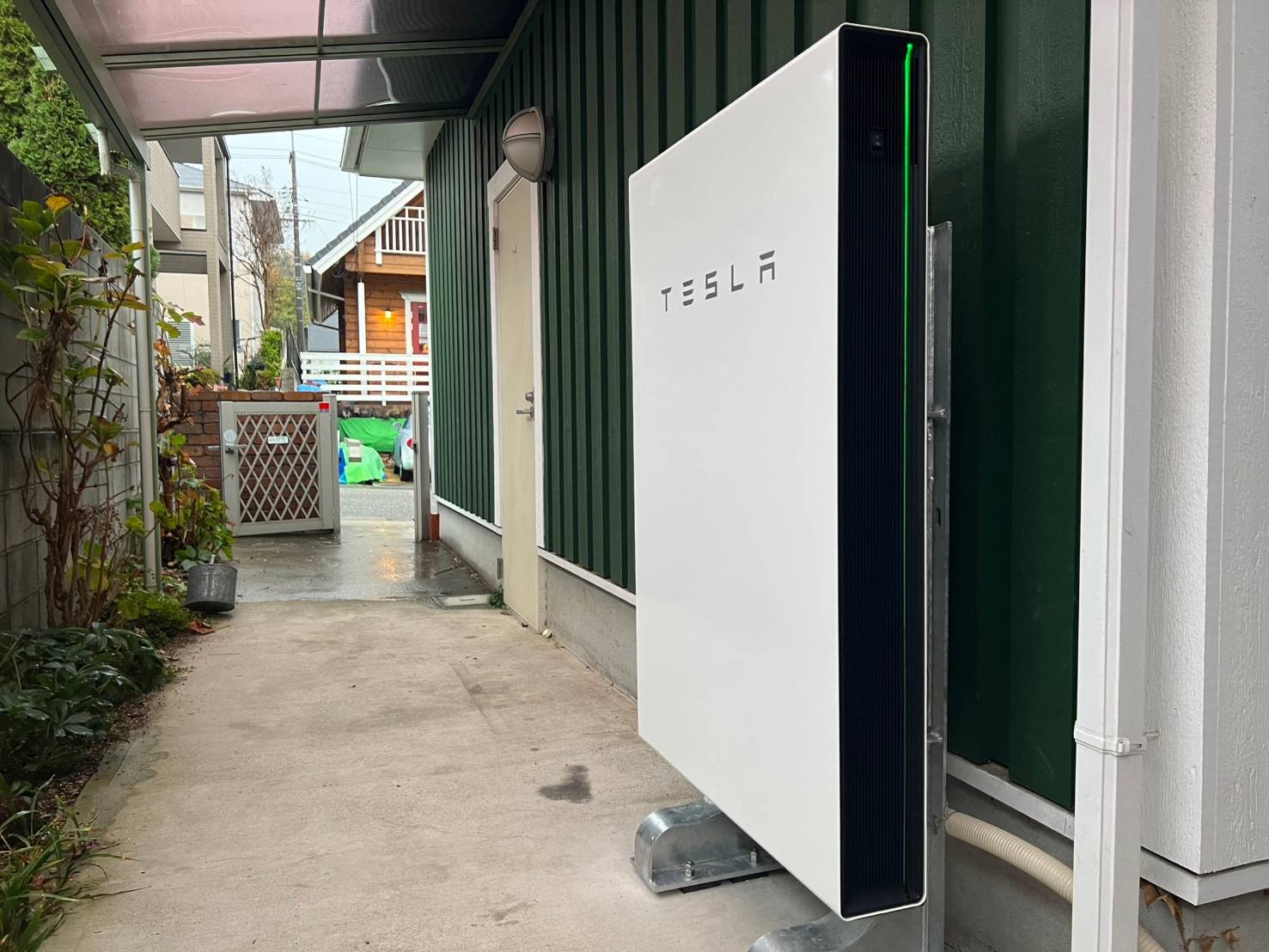 T様　テスラ蓄電池Powerwall　13.5 kWh