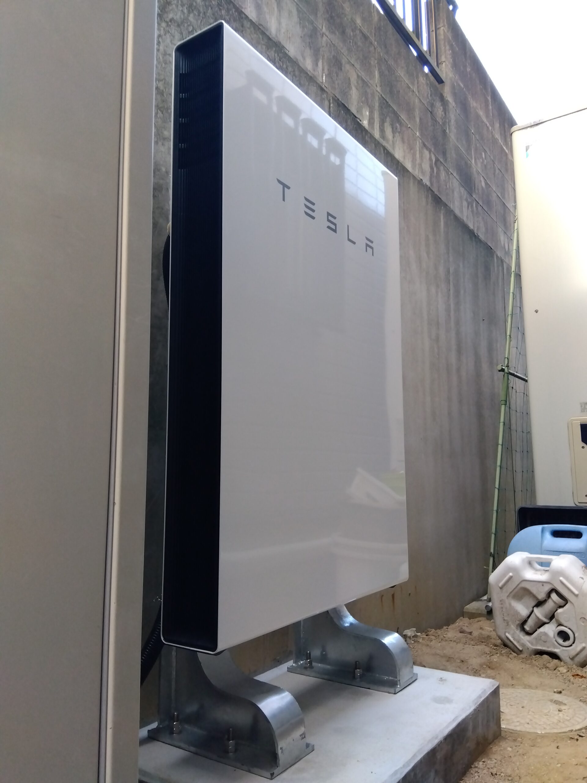 S様　テスラ蓄電池Powerwall　13.5 kWh