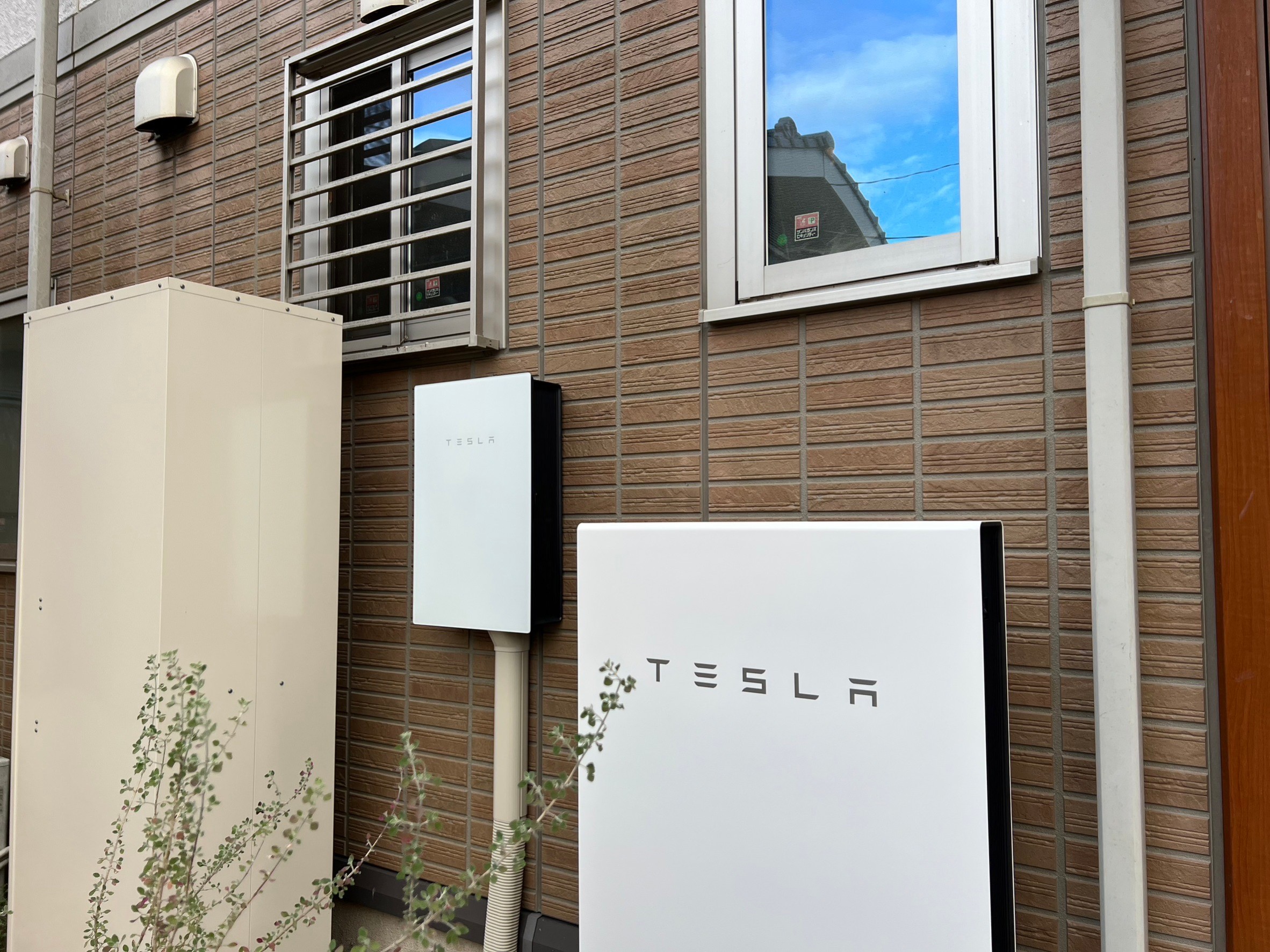 N様　テスラ蓄電池Powerwall　13.5 kWh