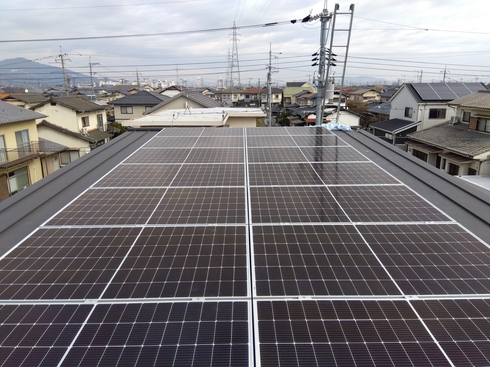 T様　屋根設置　リープトン　7.6ｋｗ