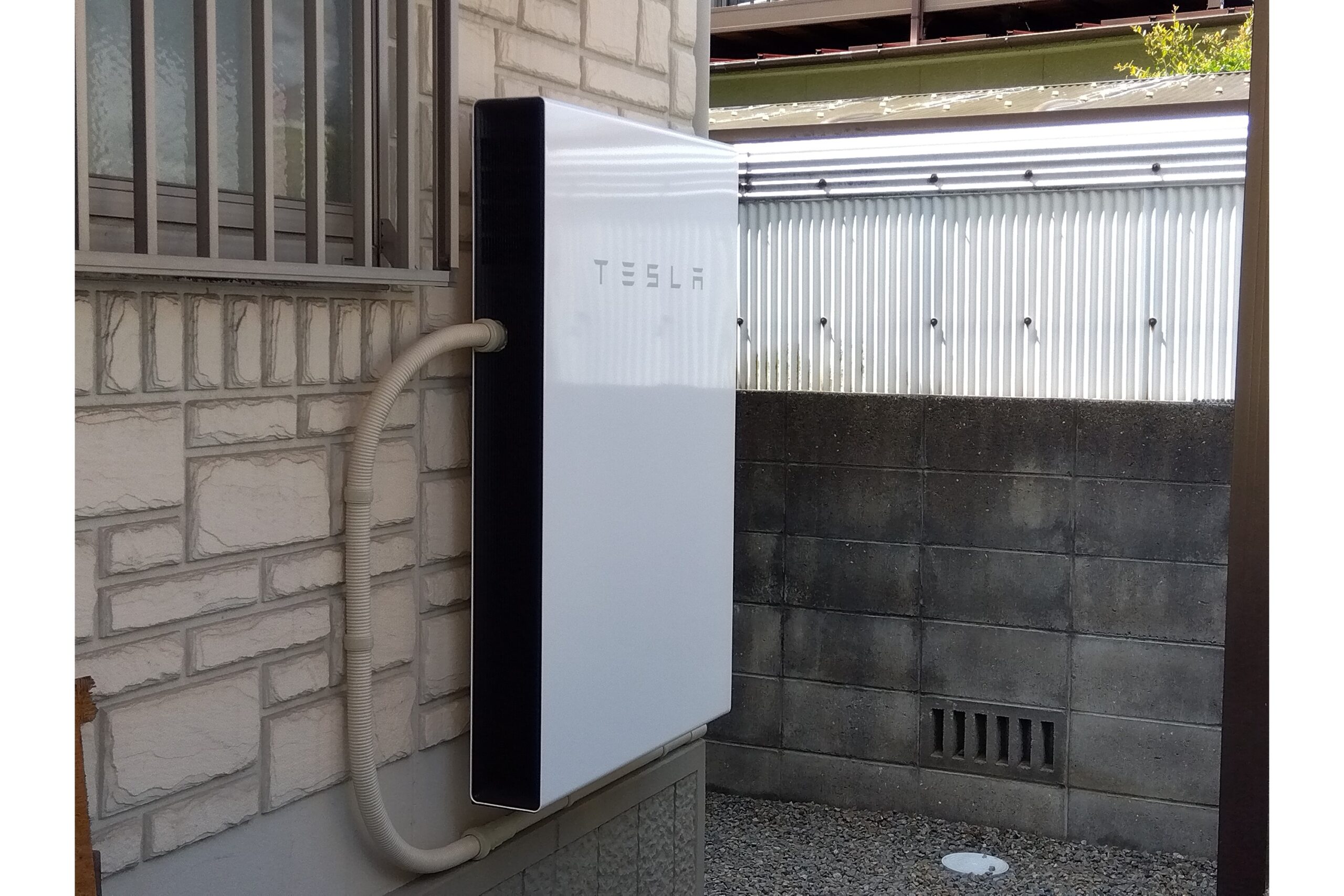U様　テスラ蓄電池Powerwall　13.5kWh