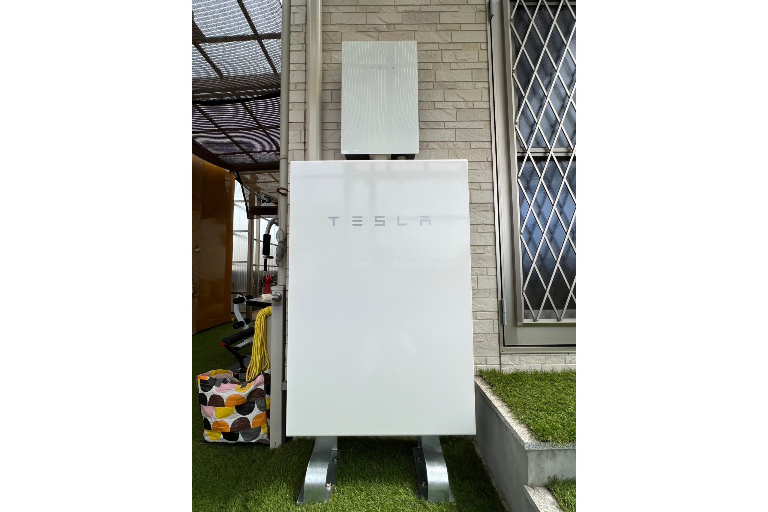 E様　テスラ蓄電池Powerwall　13.5kWh