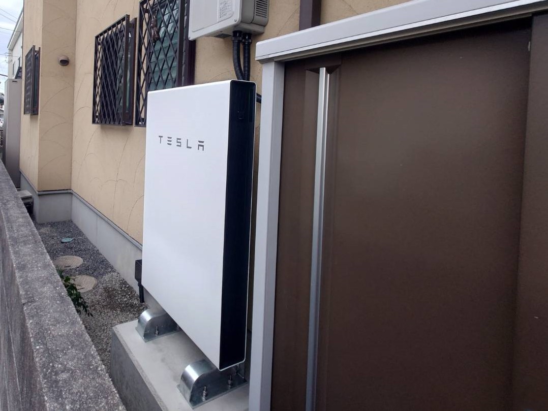 岡山市　テスラ蓄電池Powerwall　13.5kWh