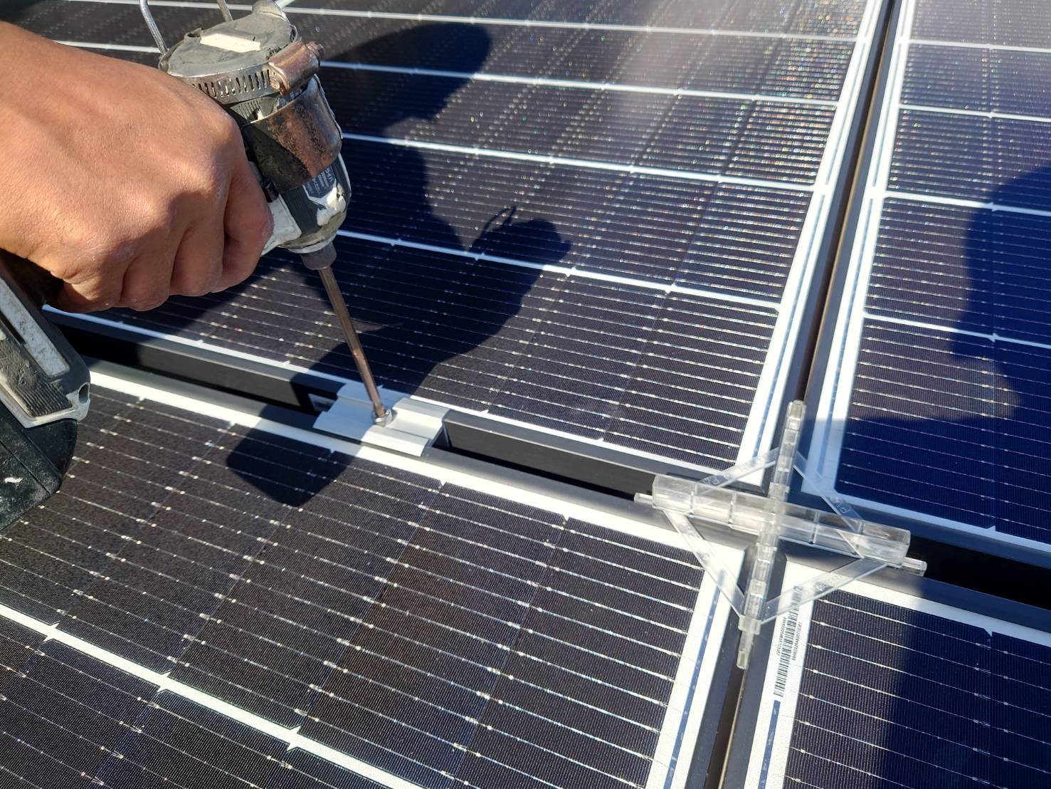 岡山市　屋根設置　Qセルズ　6.39KW