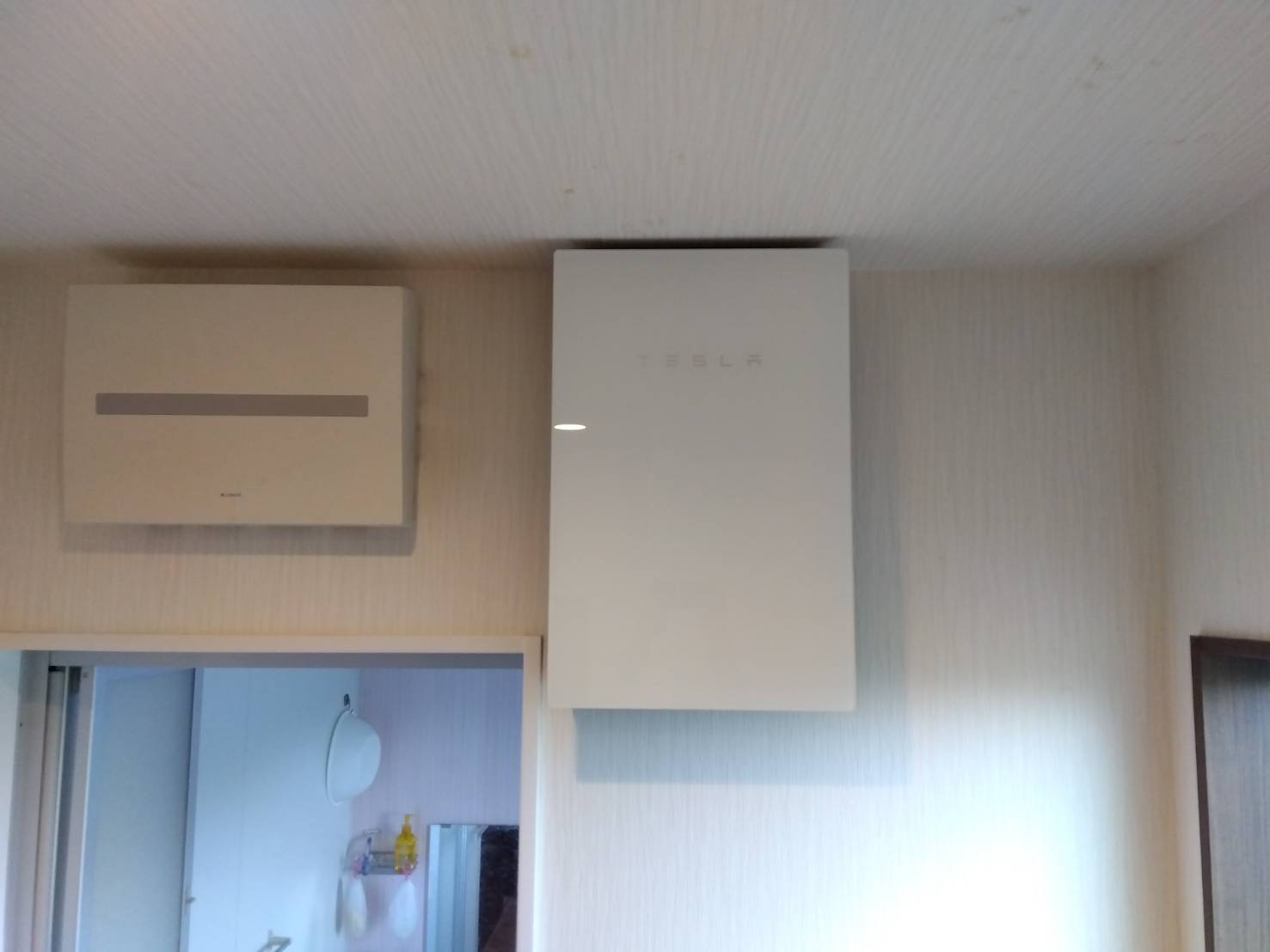 都窪郡　テスラ蓄電池 Powerwall 13.5KWh