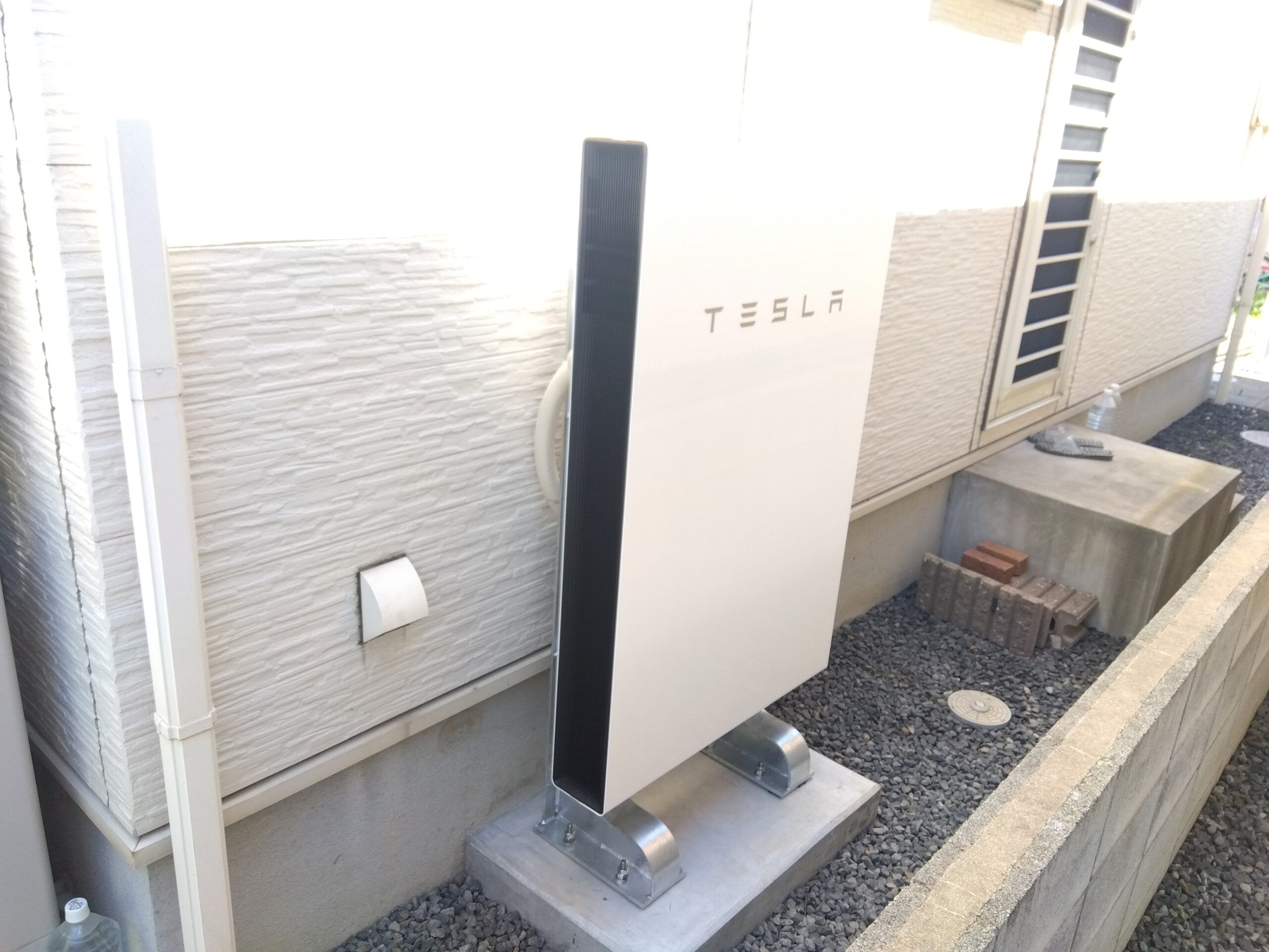 都窪郡　テスラ蓄電池 Powerwall 13.5KWh
