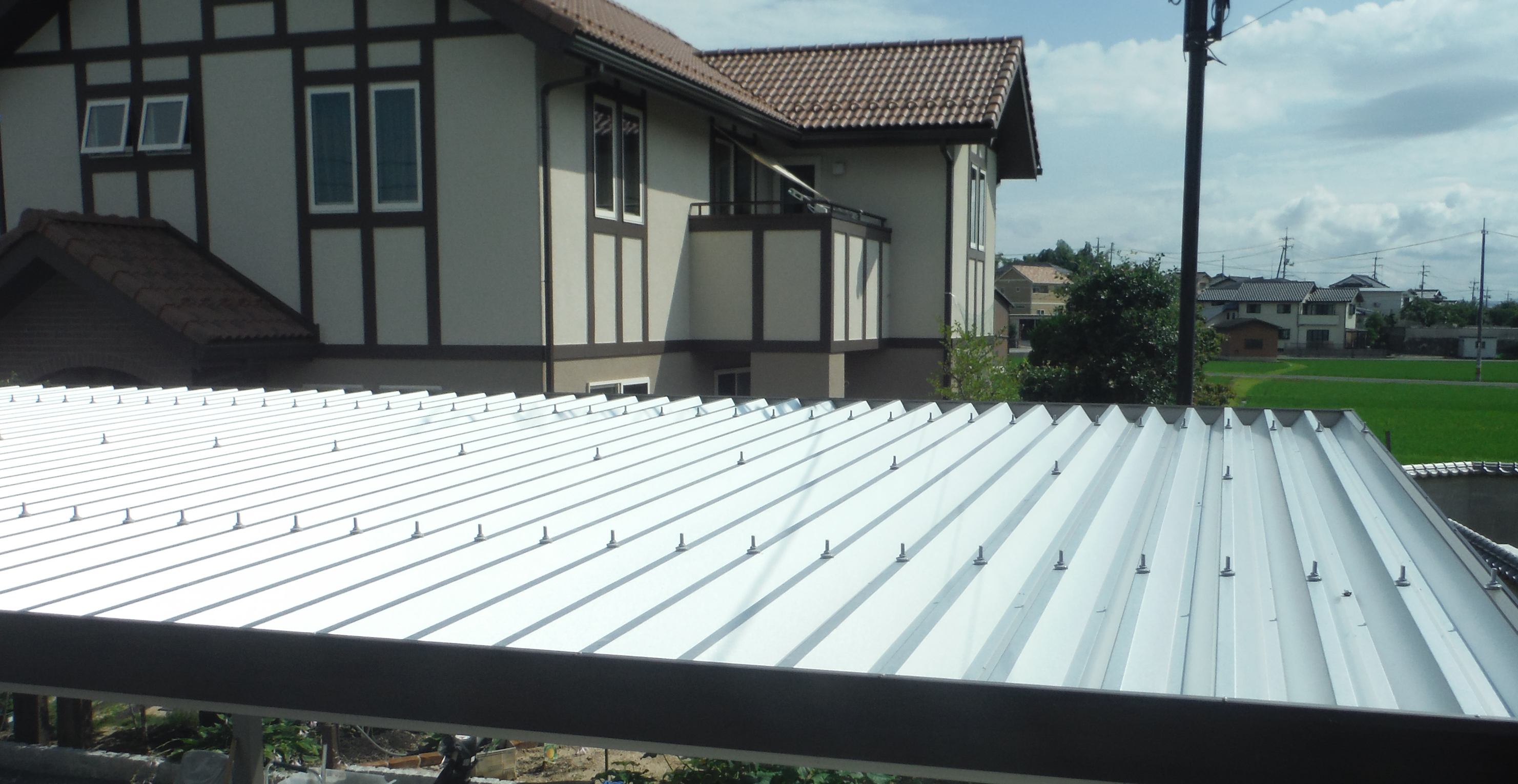 S様　既存カーポートに設置　カナディアン　6.70kw