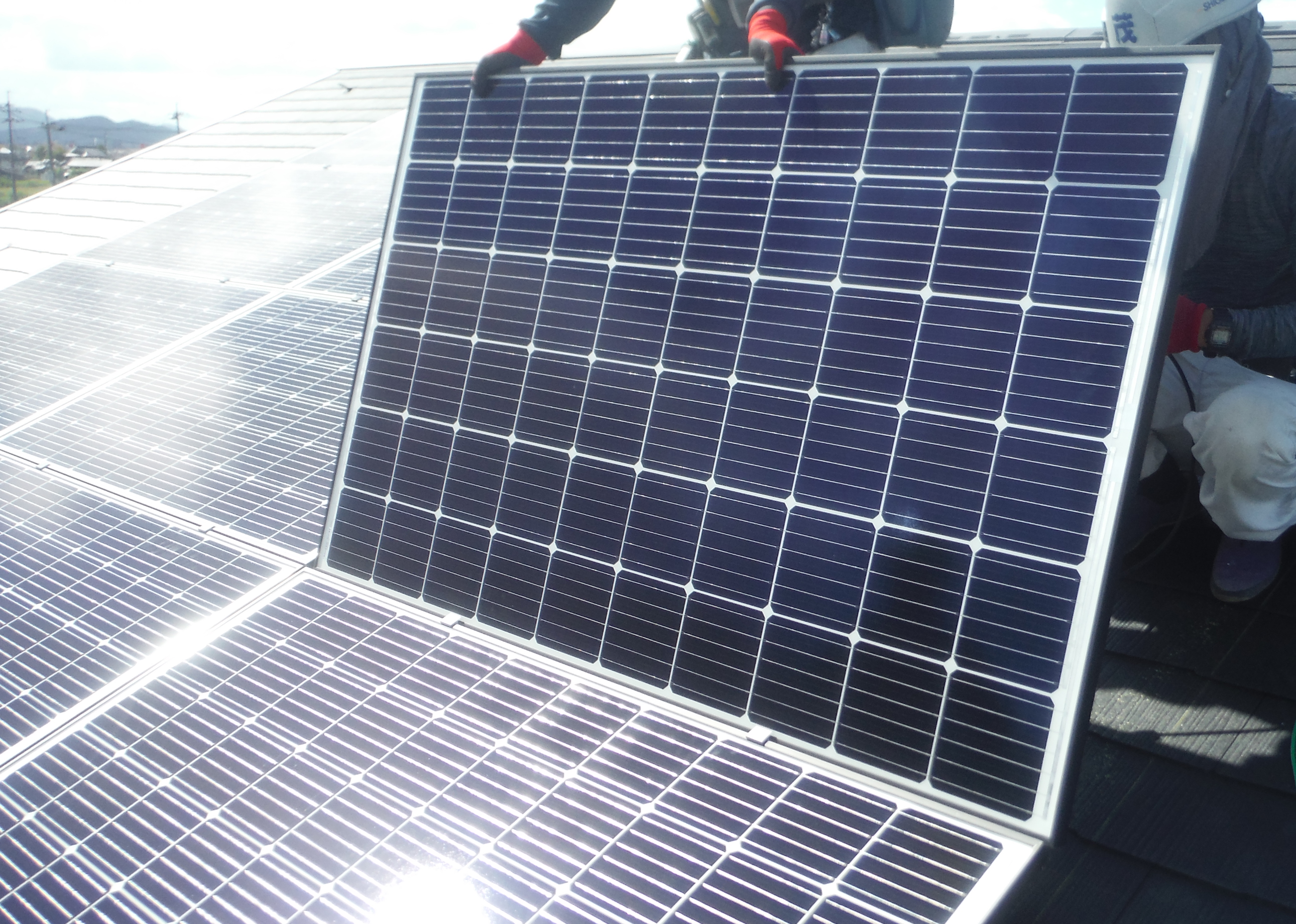 N様　屋根設置　Qセルズ　6.20kw