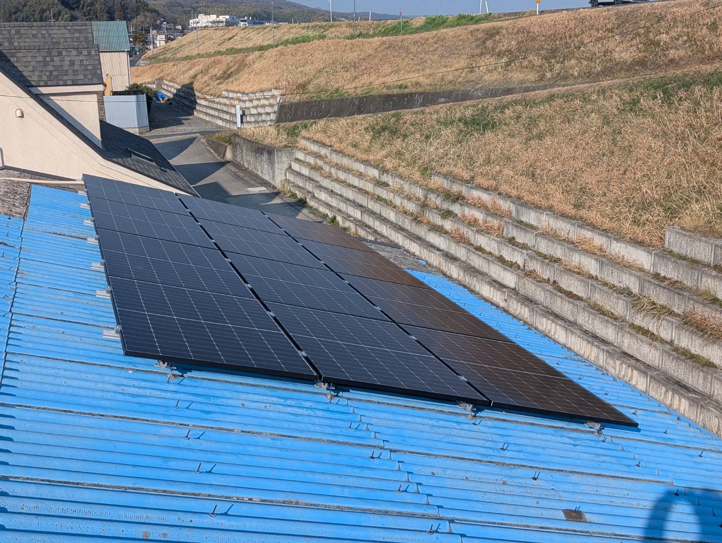 倉敷市での太陽光パネル設置事例（7.92kW）