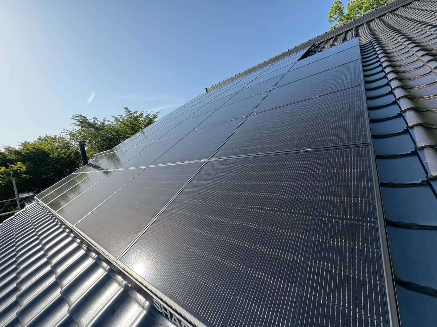 真庭市での太陽光パネル設置事例（13.11kW）