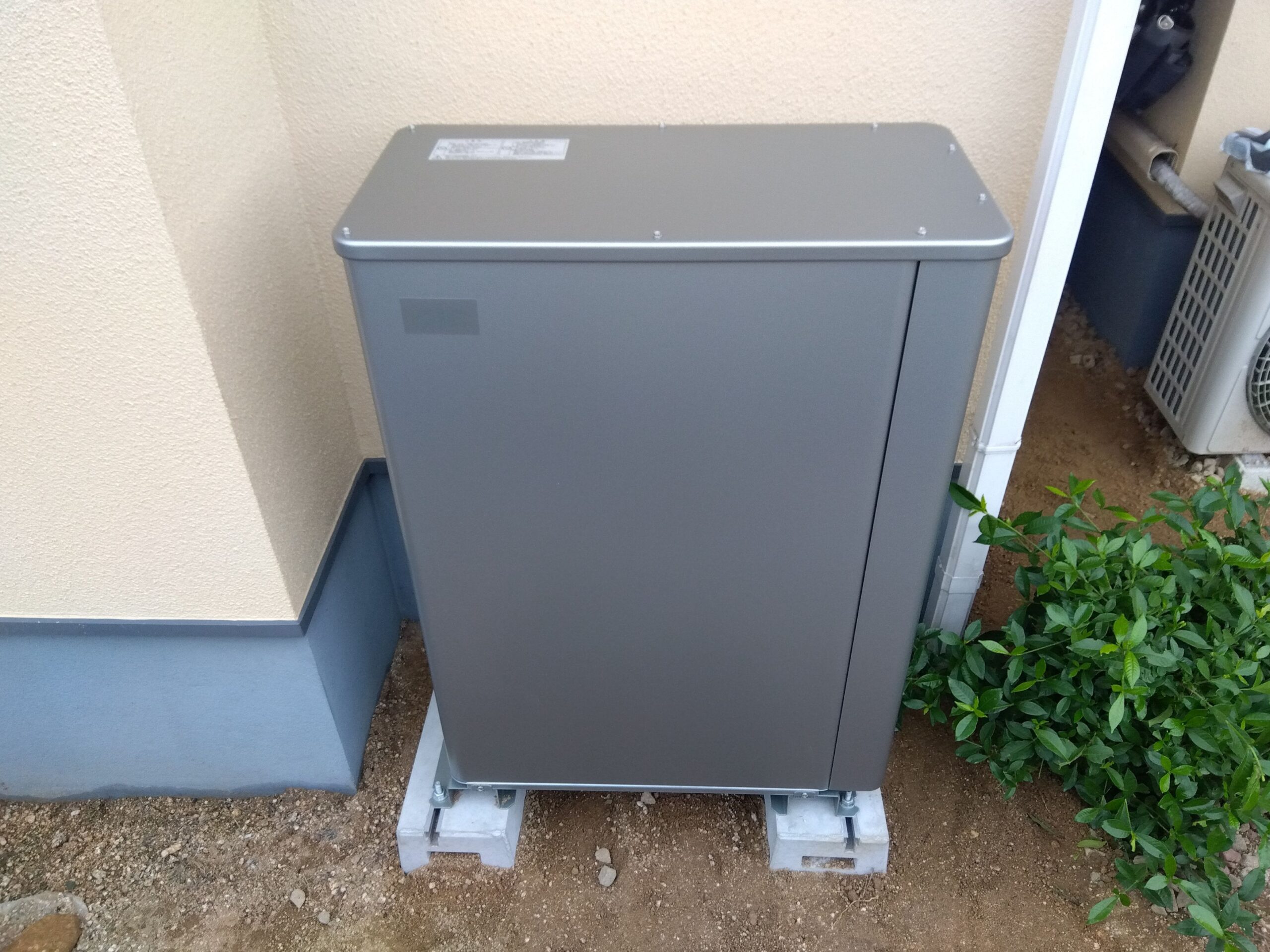 補助金使用でお得に設置！総社市での蓄電池設置事例（12.7kWh）