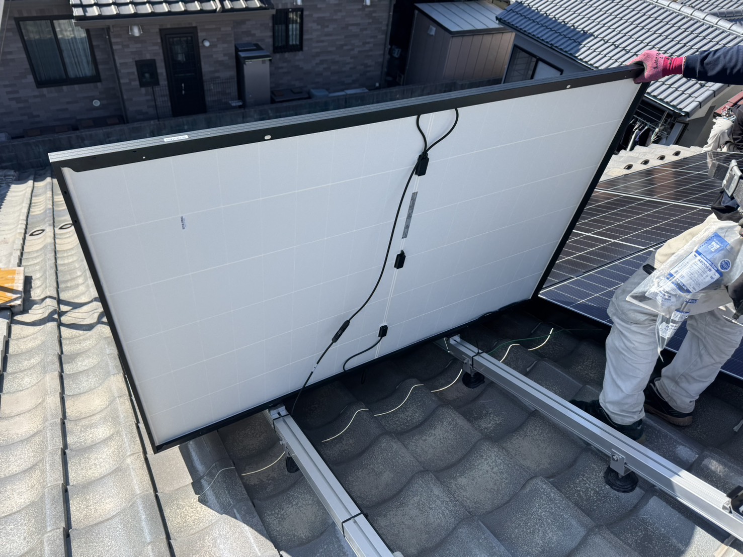 補助金使用でお得に設置！東広島市での太陽光パネル設置事例（7.92kW）