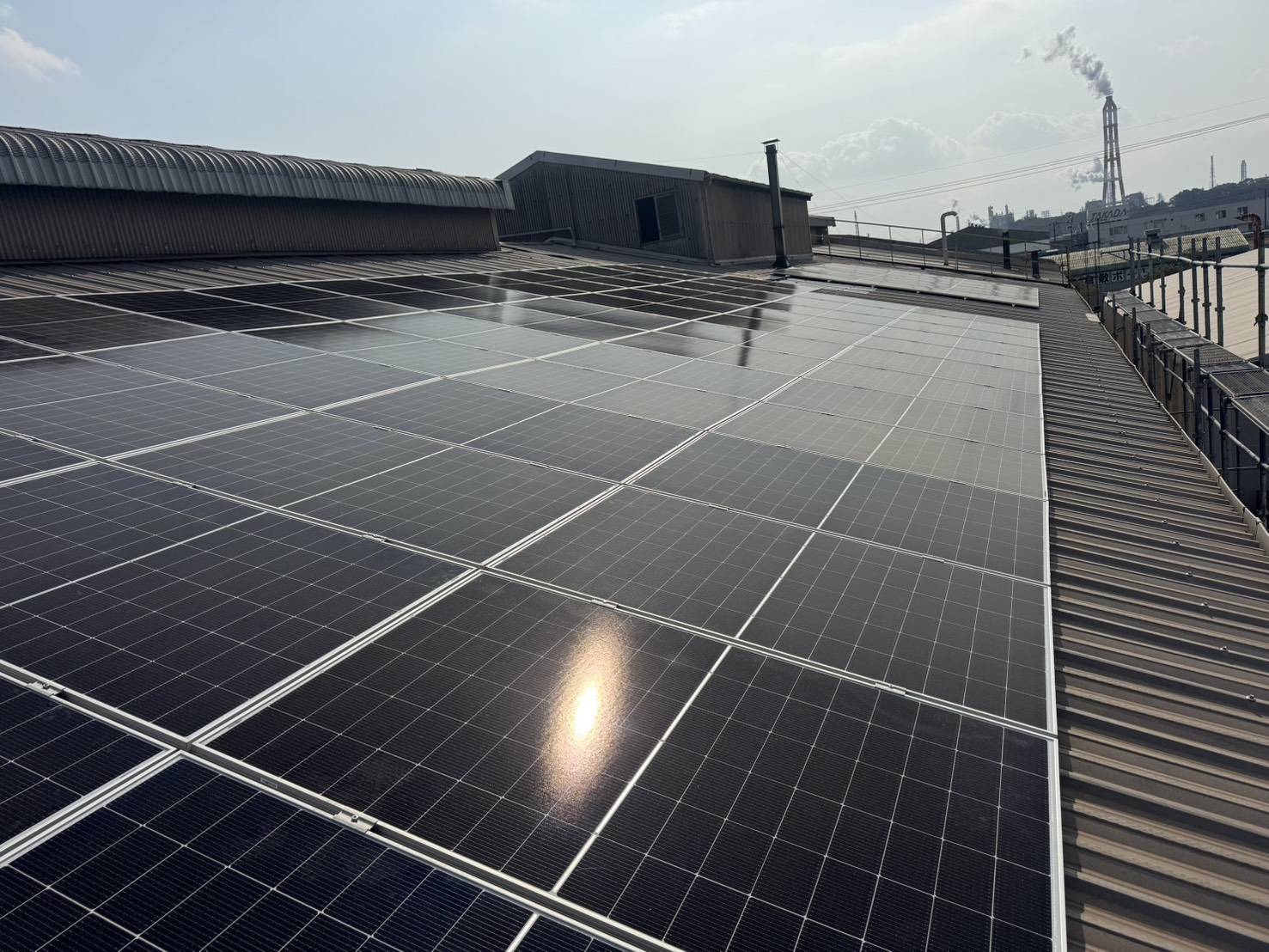 補助金使用でお得に設置！倉敷市での太陽光パネル設置事例（107.64kW）